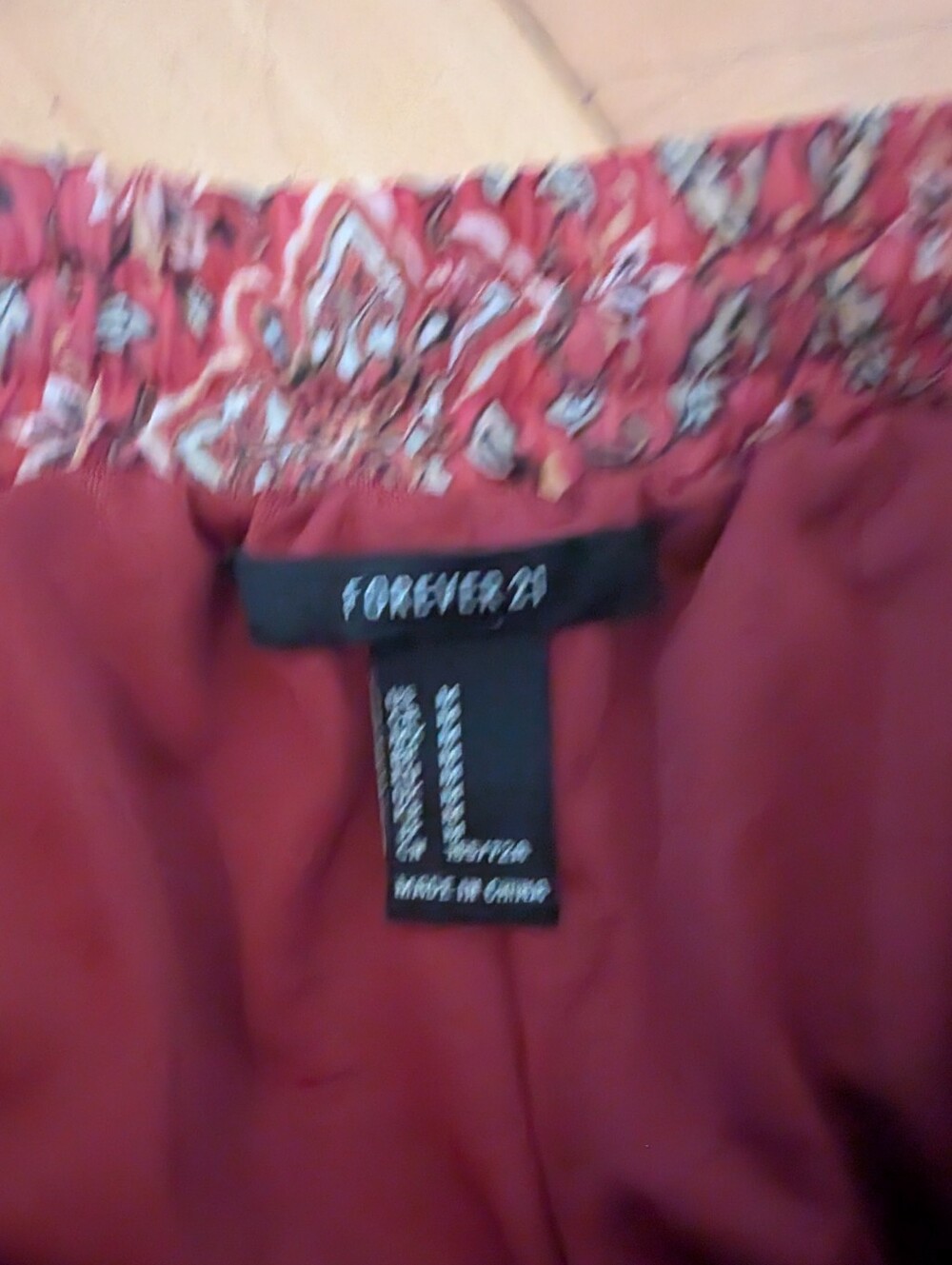 Wide-Leg Patterned Pants - Picture 2 of 2